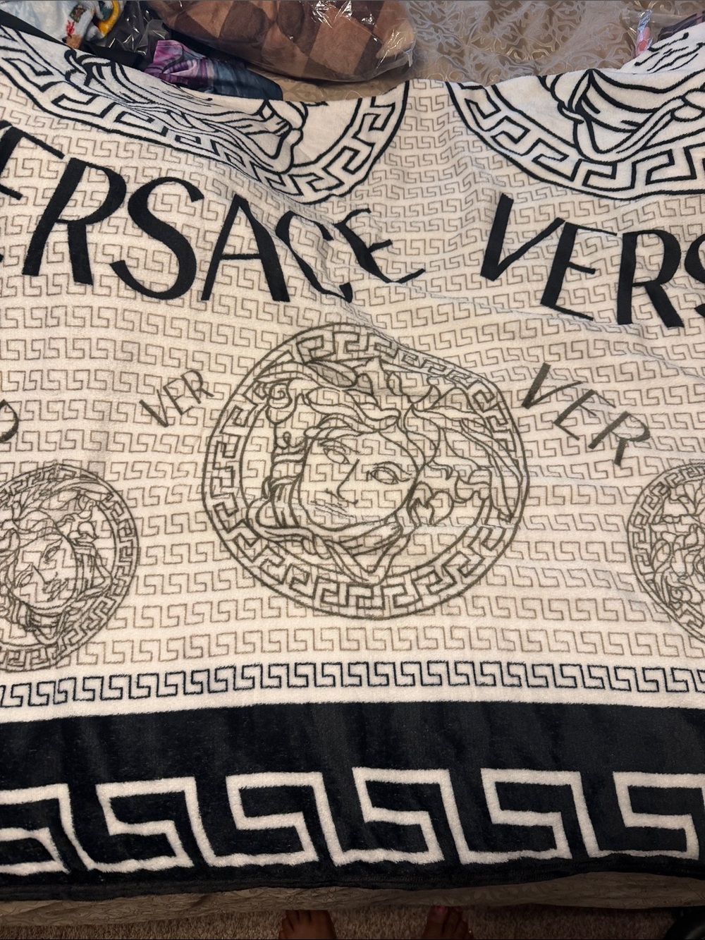 Black and white throw